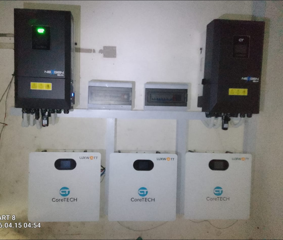 110kWp rooftop solar system with advanced monitoring installed by GN Solar – clean energy for IT Park Karachi